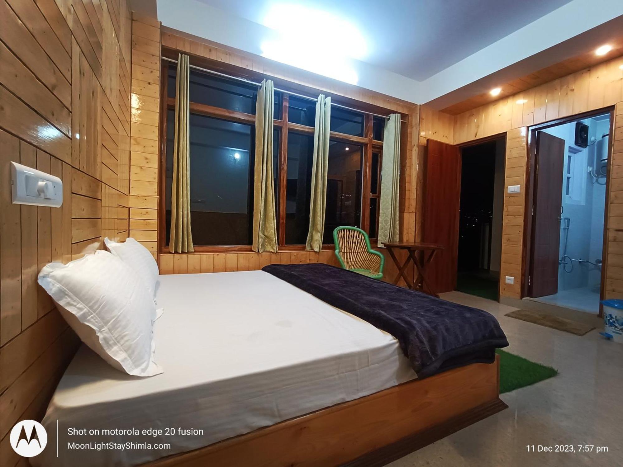 The Moonlight Stay - Shimla Room photo